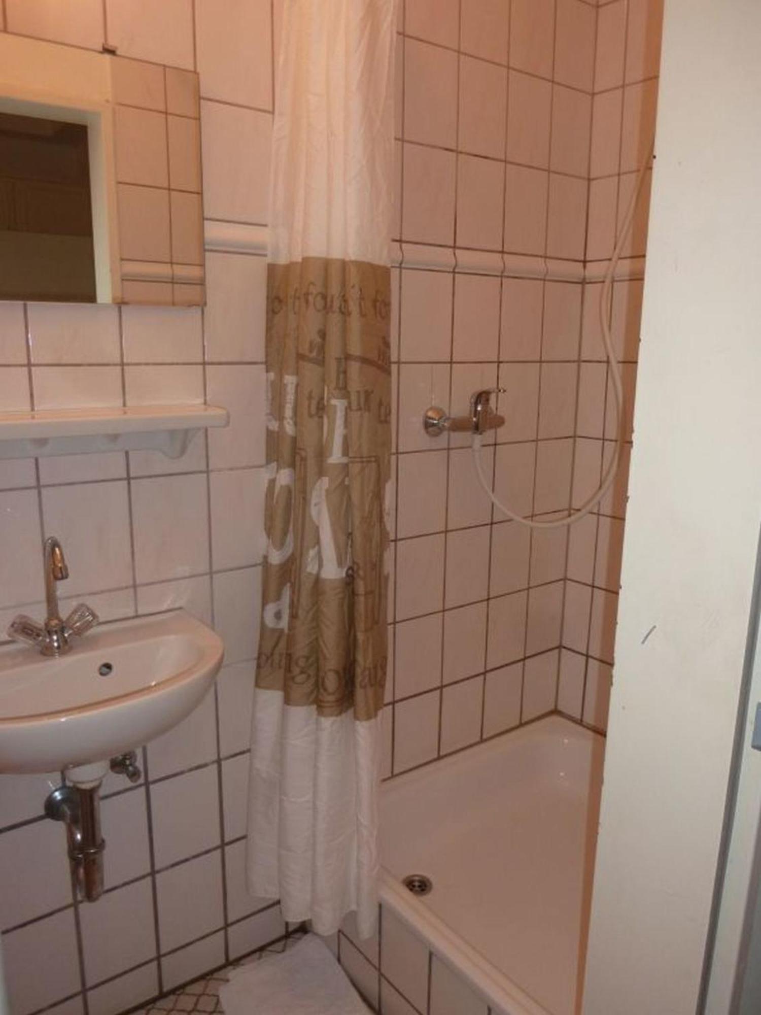 המבורג Buch-Ein-Bett Hostel חדר תמונה