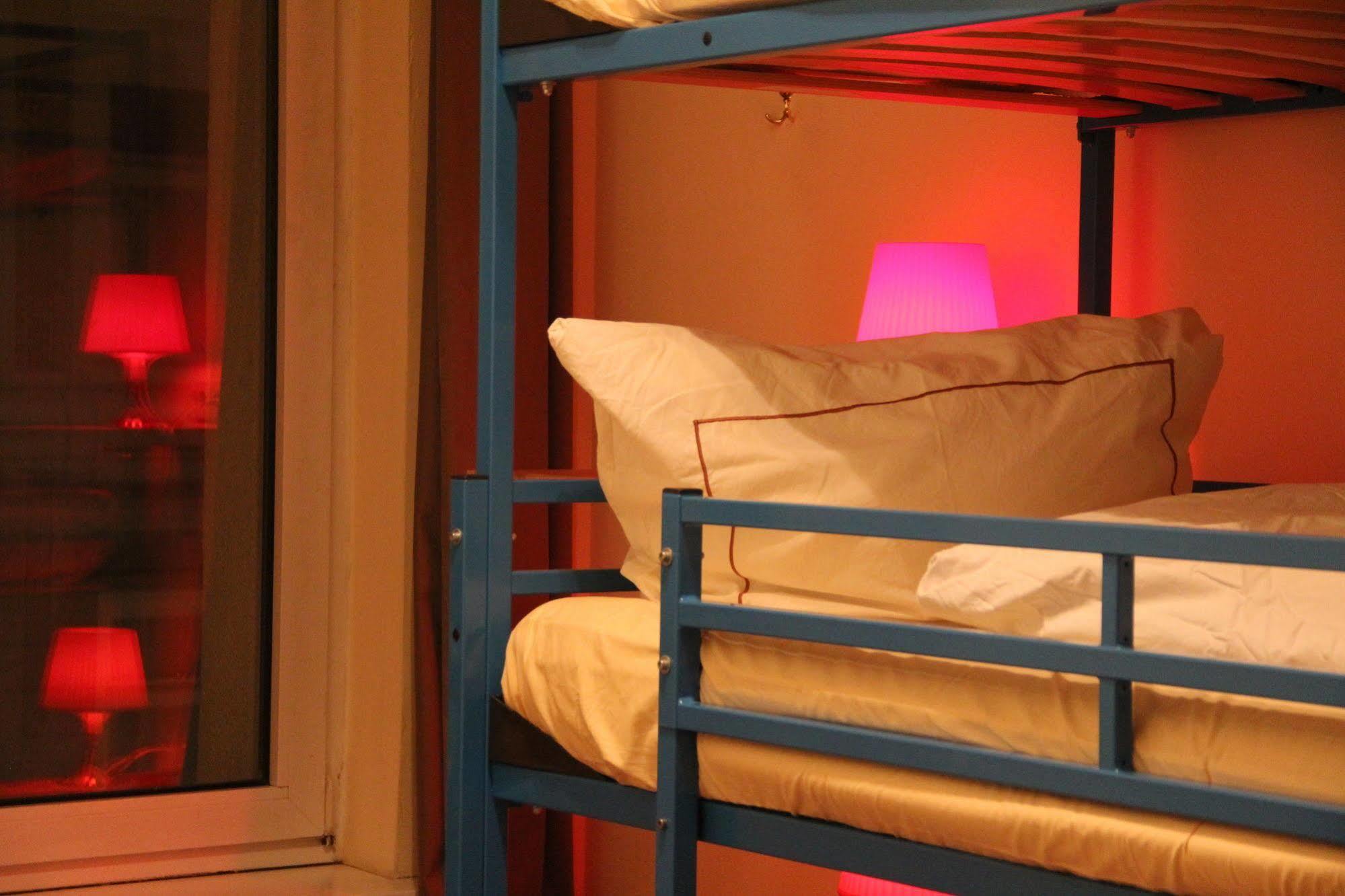 המבורג Buch-Ein-Bett Hostel מראה חיצוני תמונה